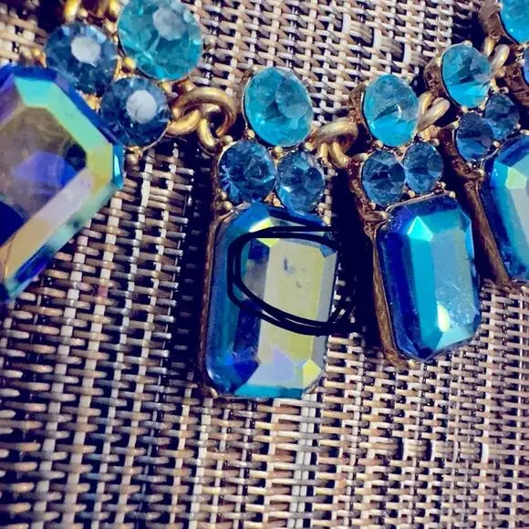 J. Crew Rare Brûlée Iridescent Blue Teal Crystal Gem Statement Necklace * flaw - Picture 4 of 16